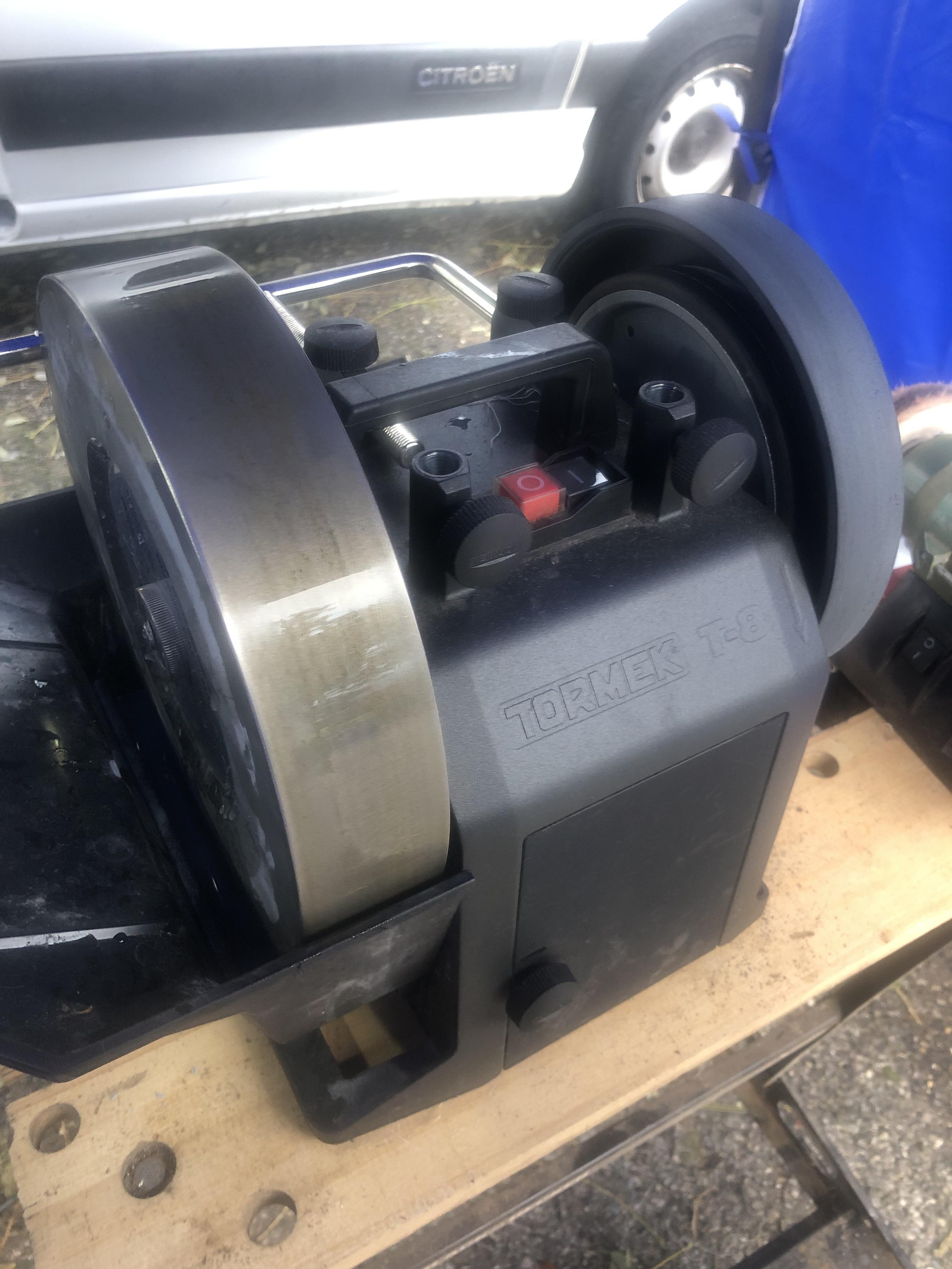 Meule professionnelle Tormek T-8
